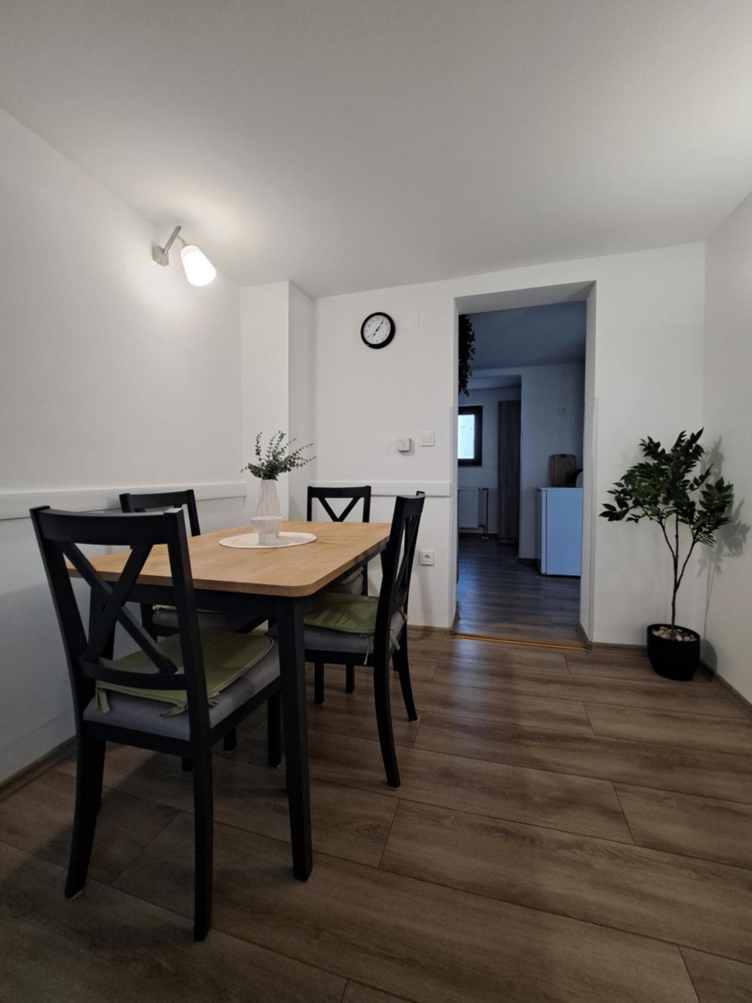 Apartman Luma Gospić Exterior foto