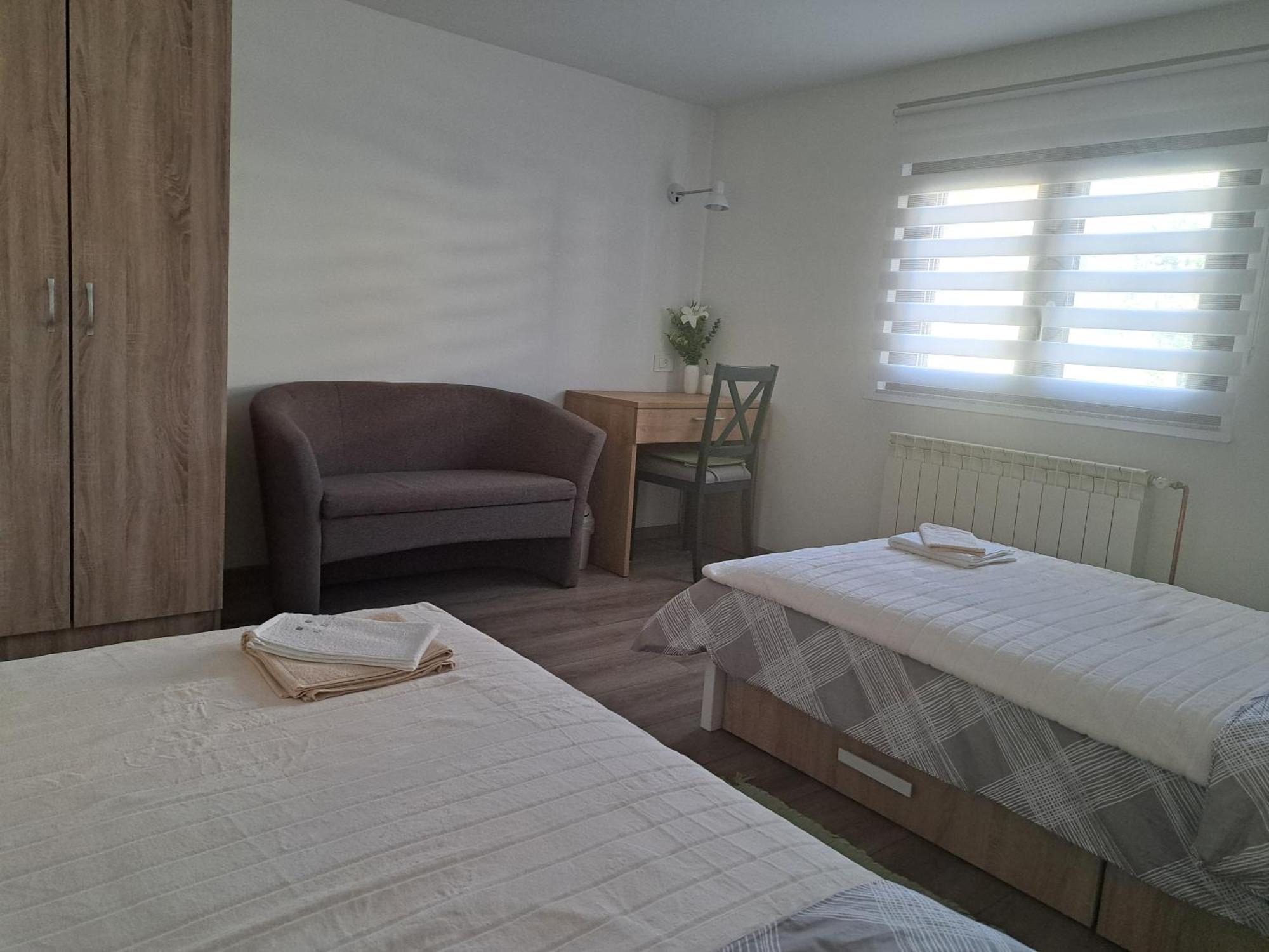 Apartman Luma Gospić Exterior foto